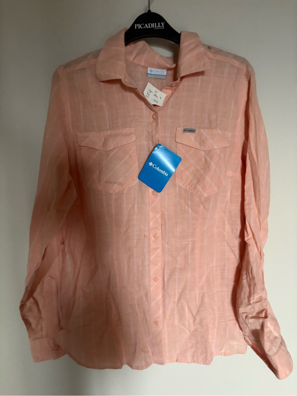 NWT- large Columbia women Peach Button-Up Shirt